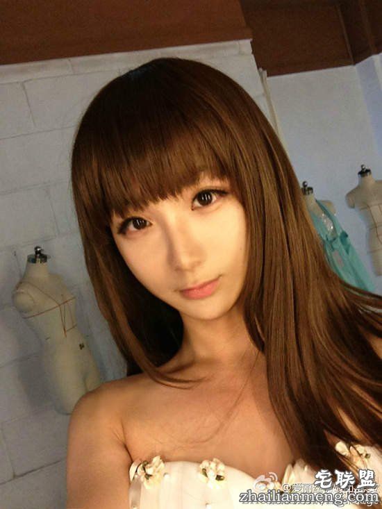 5位「美到女生会恨」的男扮女装「卸妆后超帅」网路红人。#5连男粉丝都忍不住下跪求婚!