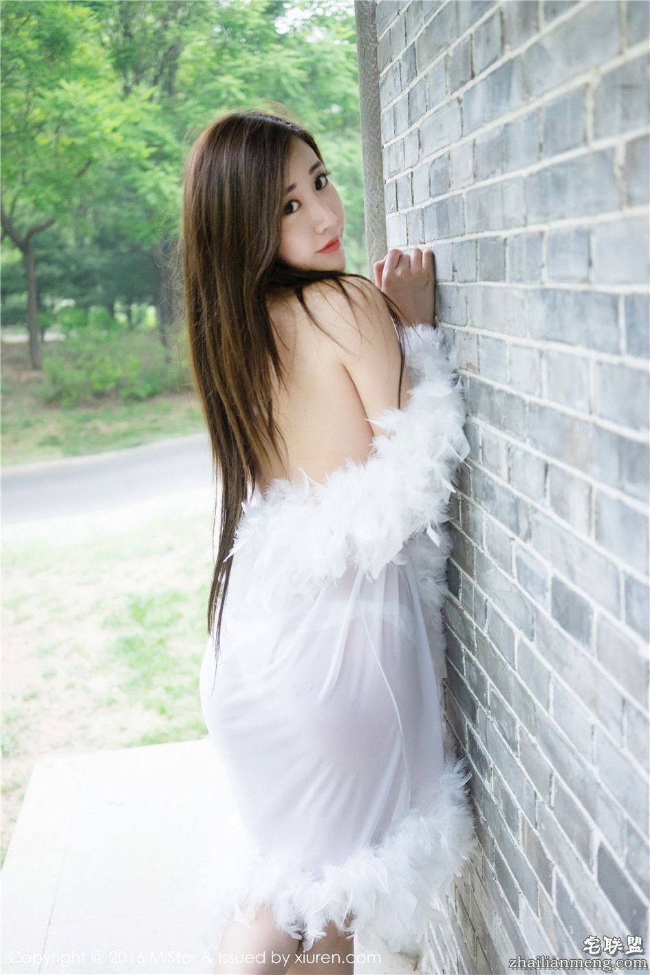 [魅妍社] 性感美女王婉悠Queen雪白大奶美乳户外高清摄影 Vol.137第10张