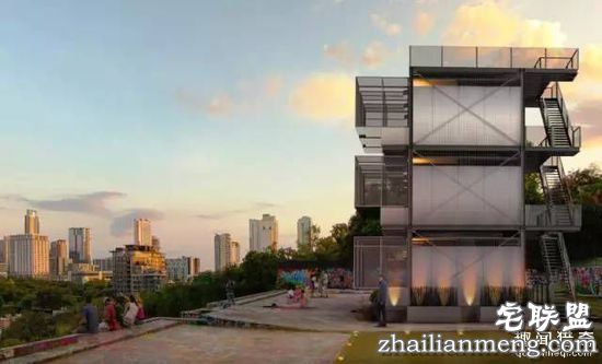 这个在垃圾车里住了一年的教授,做了个移动房子