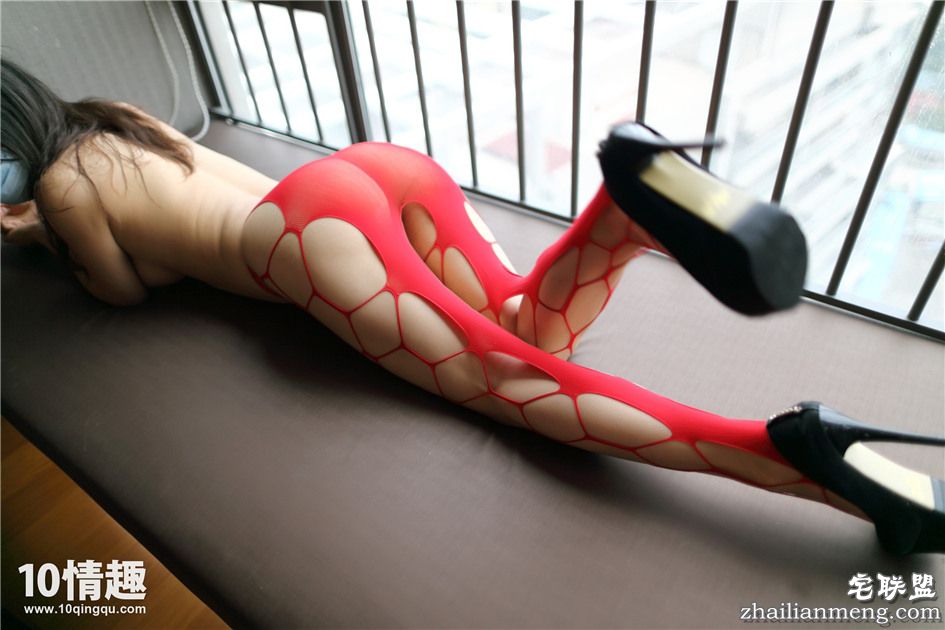 [ROSI] 大胆风骚美臀图片 NO.078第10张