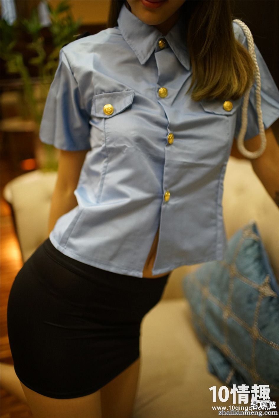 [ROSI写真] 女警察制服诱惑图片第8张