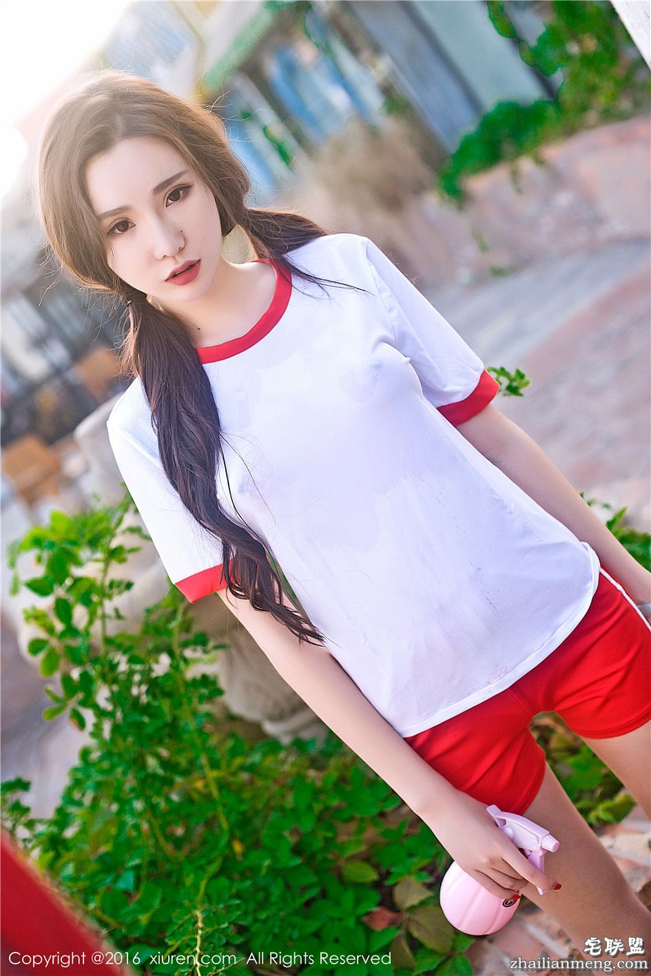 [秀人网] 白嫩美女萌琪琪Irene酥胸性感诱人高清套图 第605期第4张