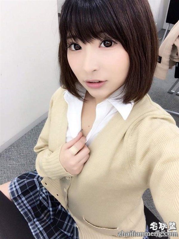 日本最美双胞胎自曝整容:为保持长相同步每次都一起