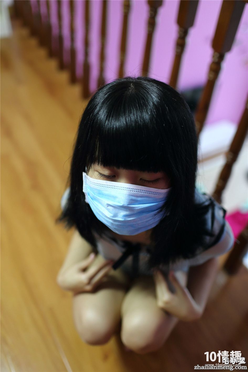 [ROSI写真] 口罩美女薄纱透视裙性感写真第8张