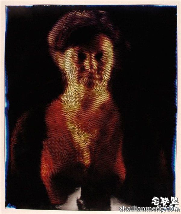 用32000只吸管制作“镜头” 拍出的照片长这样