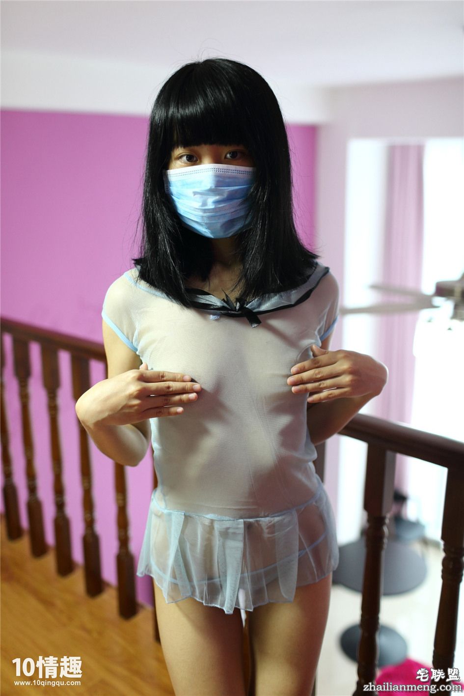 [ROSI写真] 口罩美女薄纱透视裙性感写真第4张