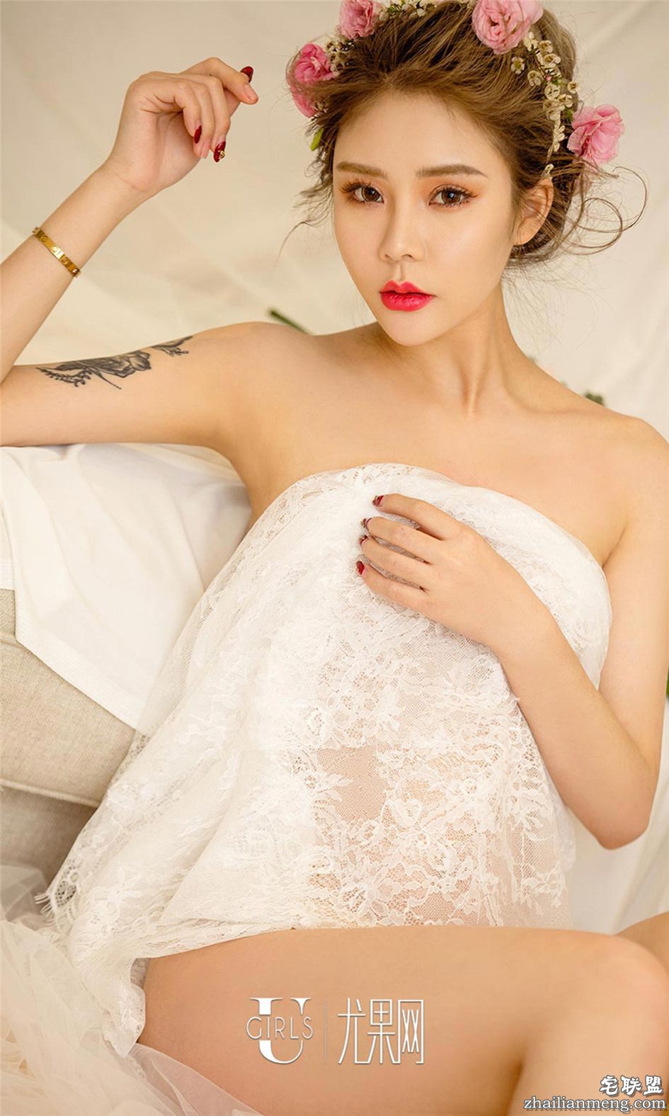 [尤果网] 性感妖艳的小情人爱丽莎大胆惹火写真 第620期第7张