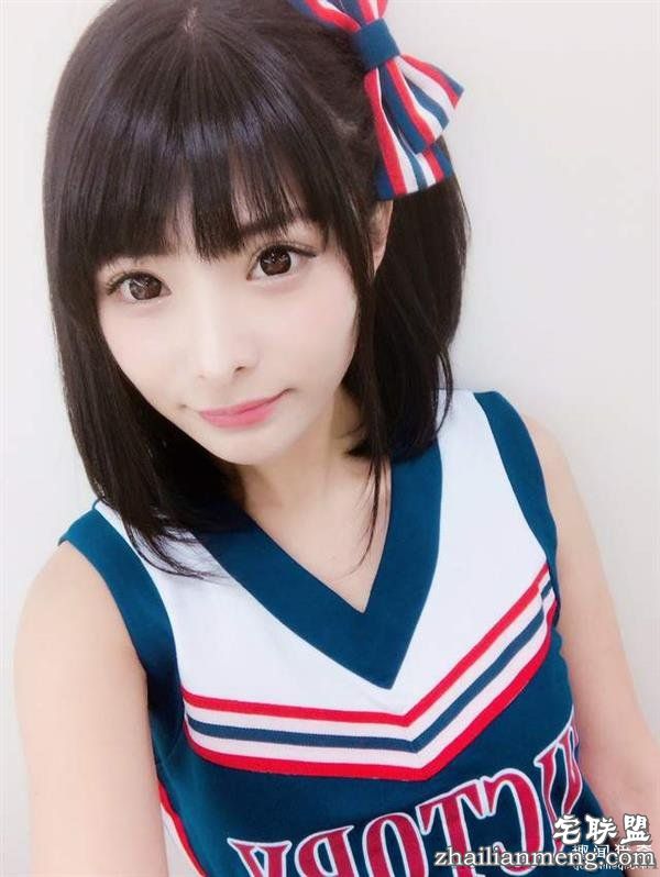 日本最美双胞胎自曝整容:为保持长相同步每次都一起