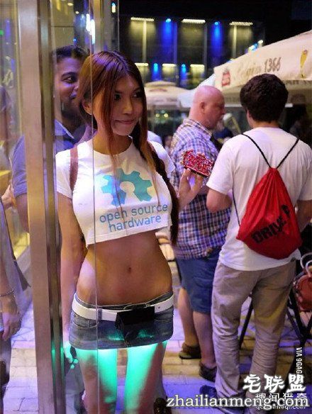 妈妈再也不担心我走夜路了