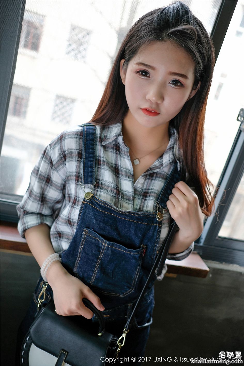 [优星馆] 格子衫<a href=/e/tags/?tagname=%E5%B0%91%E5%A5%B3 target=_blank class=infotextkey>少女</a>可爱的小叶子<a href=/e/tags/?tagname=%E6%80%A7%E6%84%9F target=_blank class=infotextkey>性感</a><a href=/e/tags/?tagname=%E5%86%99%E7%9C%9F target=_blank class=infotextkey>写真</a>图片 VOL.044第1张