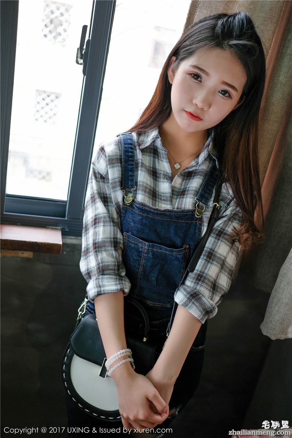 [优星馆] 格子衫少女可爱的小叶子<a href=/e/tags/?tagname=%E6%80%A7%E6%84%9F%E5%86%99%E7%9C%9F target=_blank class=infotextkey>性感写真</a>图片 VOL.044第3张