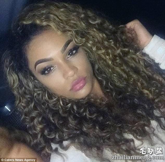 她说自己「因为长得太正」所以没男友,确实真的很漂亮!