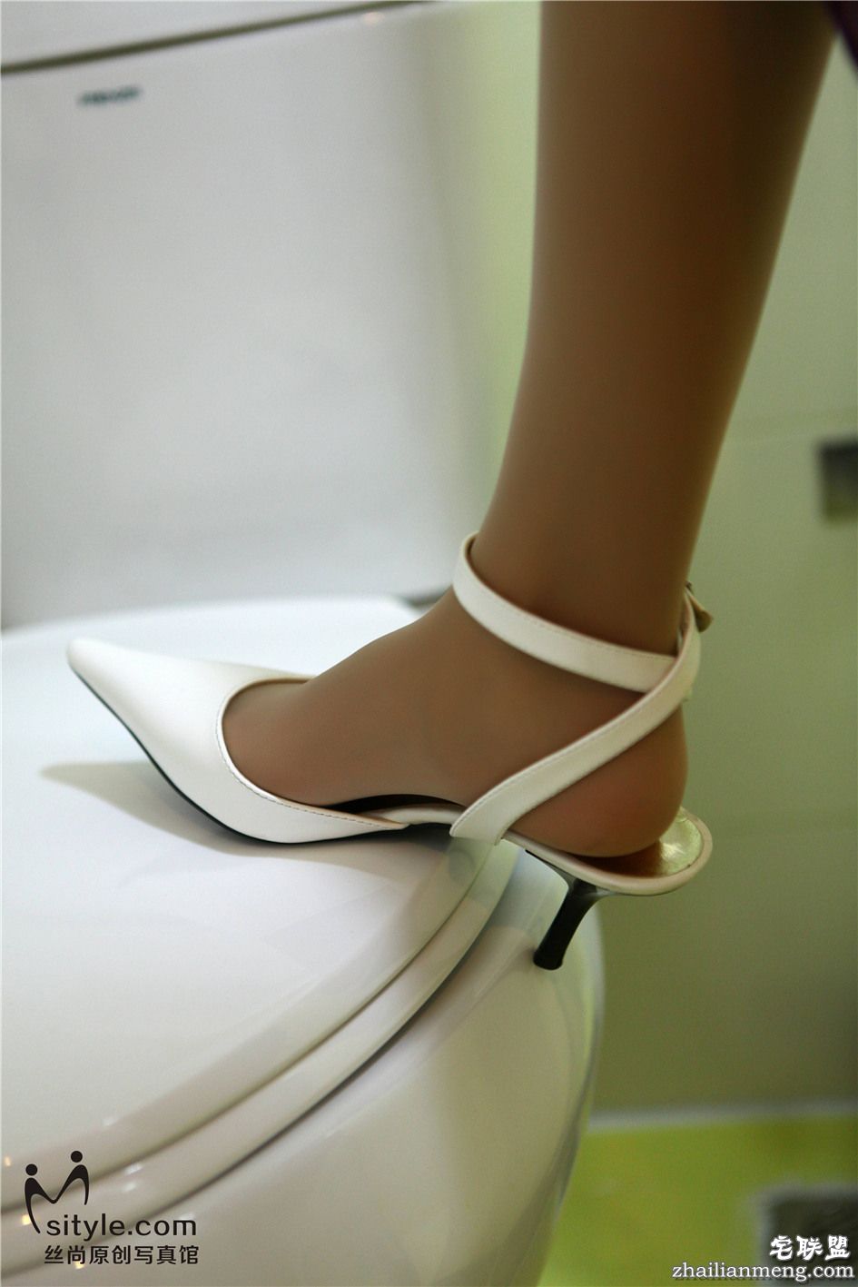 [丝尚写真] 高跟丝袜脚写真 NO.090第3张