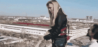 一口气喝了5斤水的结果