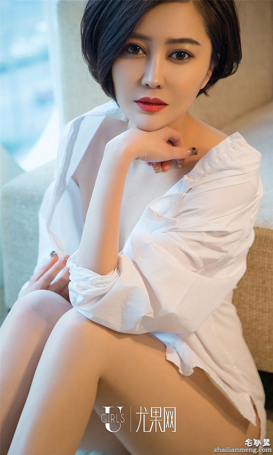 [尤果网] 气质御姐美女夏沫内衣秀图片 第775期第2张