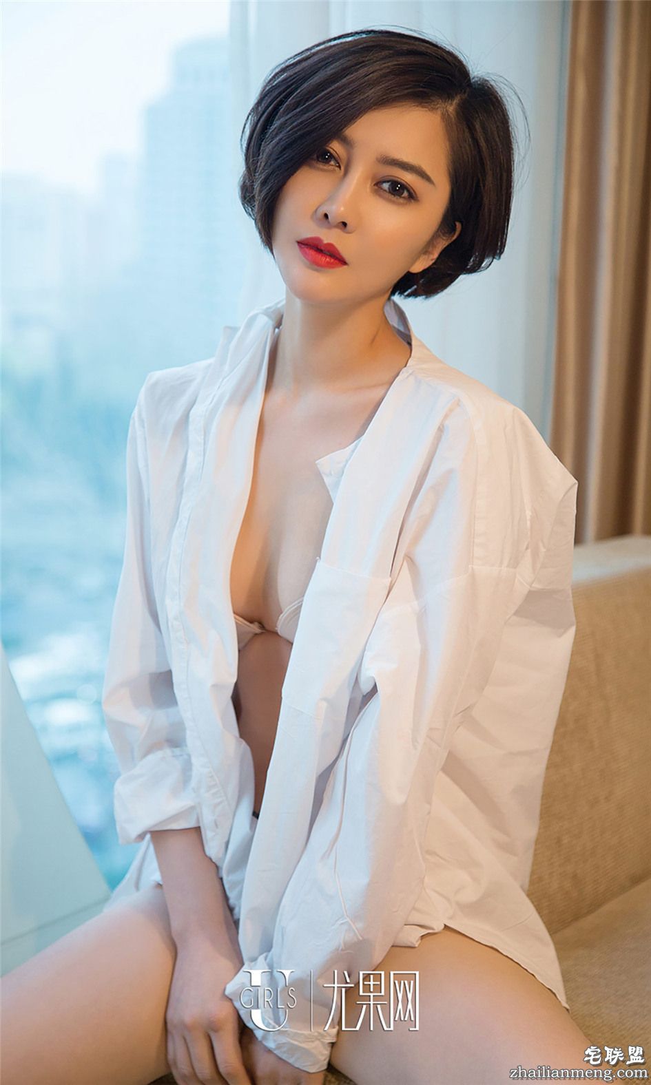 [尤果网] 气质御姐美女夏沫内衣秀图片 第775期第5张