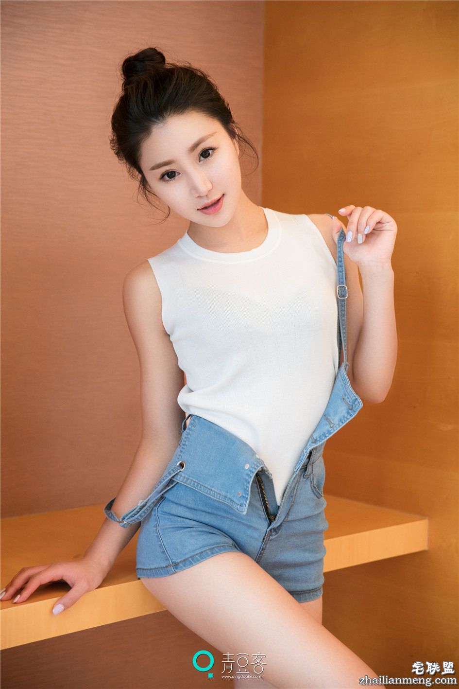 [青豆客] 床上尤物大美人佳琪性感透视薄纱写真 Vol.055第6张