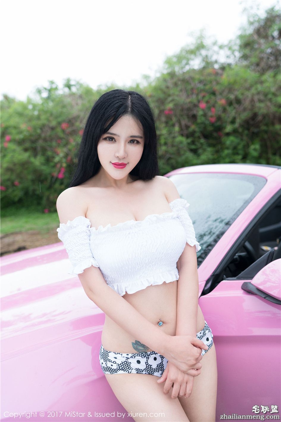 [魅妍社] 大胸细腰肥臀嫩模刘钰儿性感丁字裤写真 VOL.176第2张