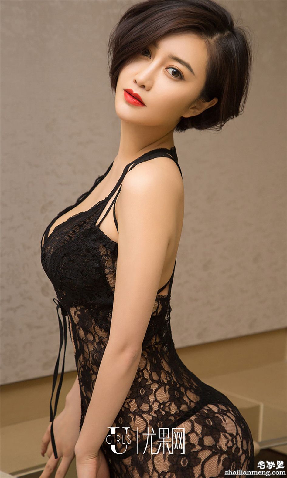 [尤果网] 气质御姐美女夏沫内衣秀图片 第775期第8张