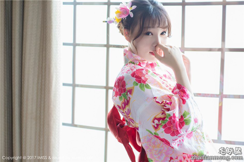 [爱蜜社] 樱花和服美女芝芝Booty日系高清写真 Vol.170第4张