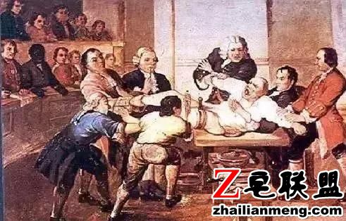 西方外科黑历史,理发师垄断手术只会放血,医生掘墓解剖练手速
