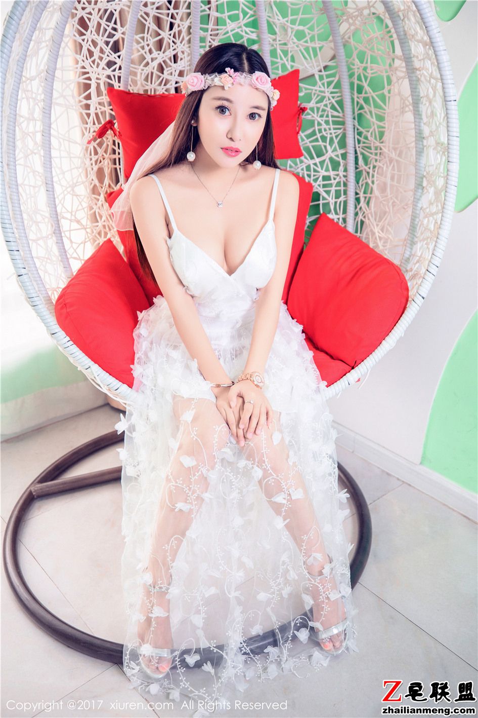 [<a href=/e/tags/?tagname=XIUREN%E7%A7%80%E4%BA%BA%E7%BD%91 target=_blank class=infotextkey>秀人网</a>] <a href=/e/tags/?tagname=%E6%80%A7%E6%84%9F target=_blank class=infotextkey>性感</a>婚纱<a href=/e/tags/?tagname=%E7%BE%8E%E5%A5%B3 target=_blank class=infotextkey>美女</a>李梓熙大胆西西人人体魅惑图片 第732期第1张