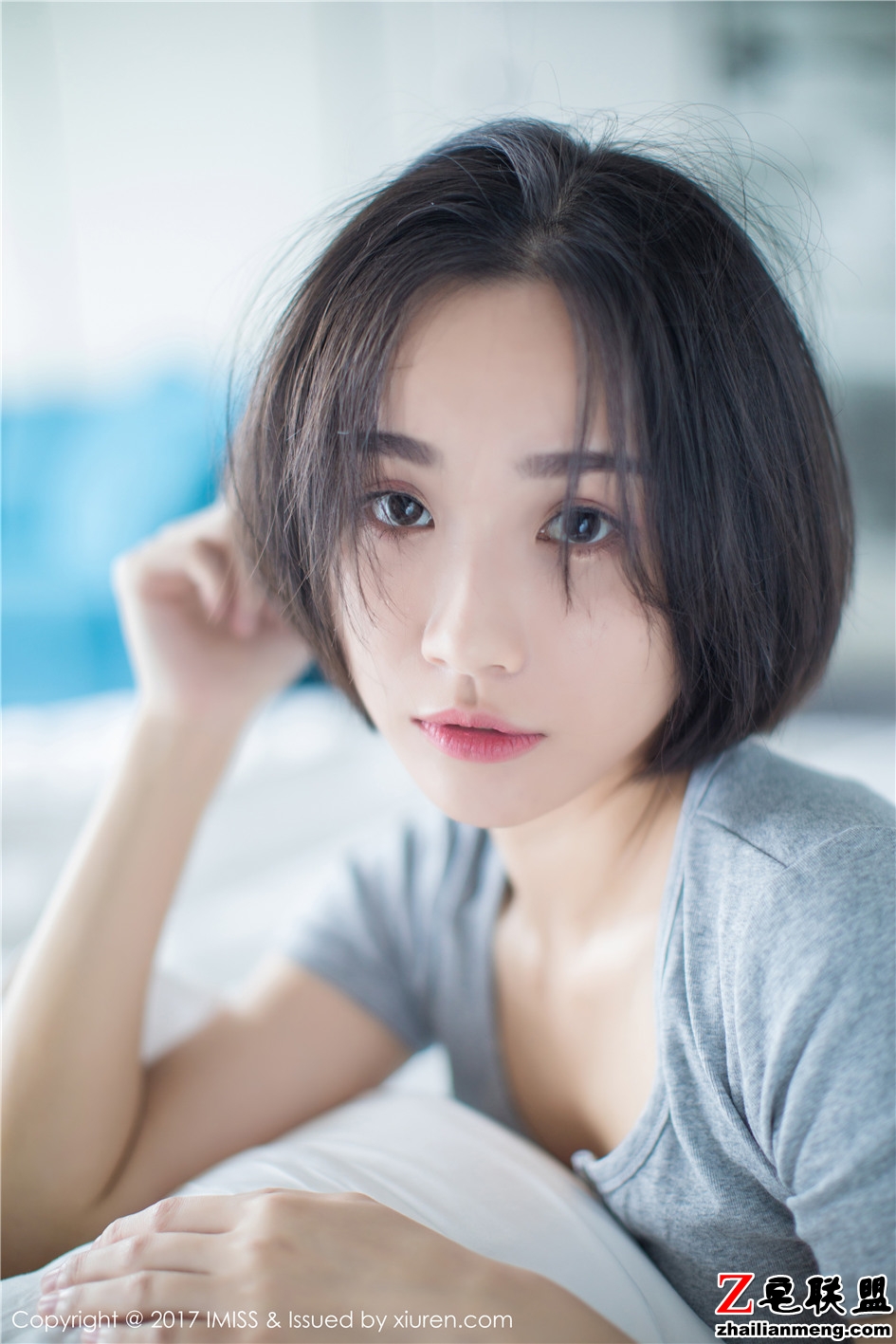 [爱蜜社] 居家短发气质美女Livia写真 Vol.178第9张