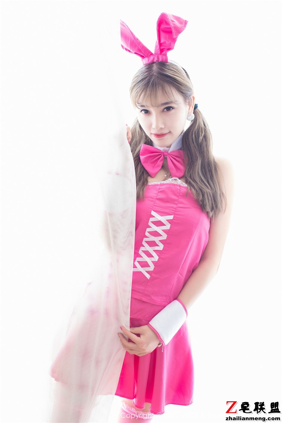 [爱蜜社] 粉红兔女郎美色美女杨晨晨sugar清纯写真 Vol.176第7张