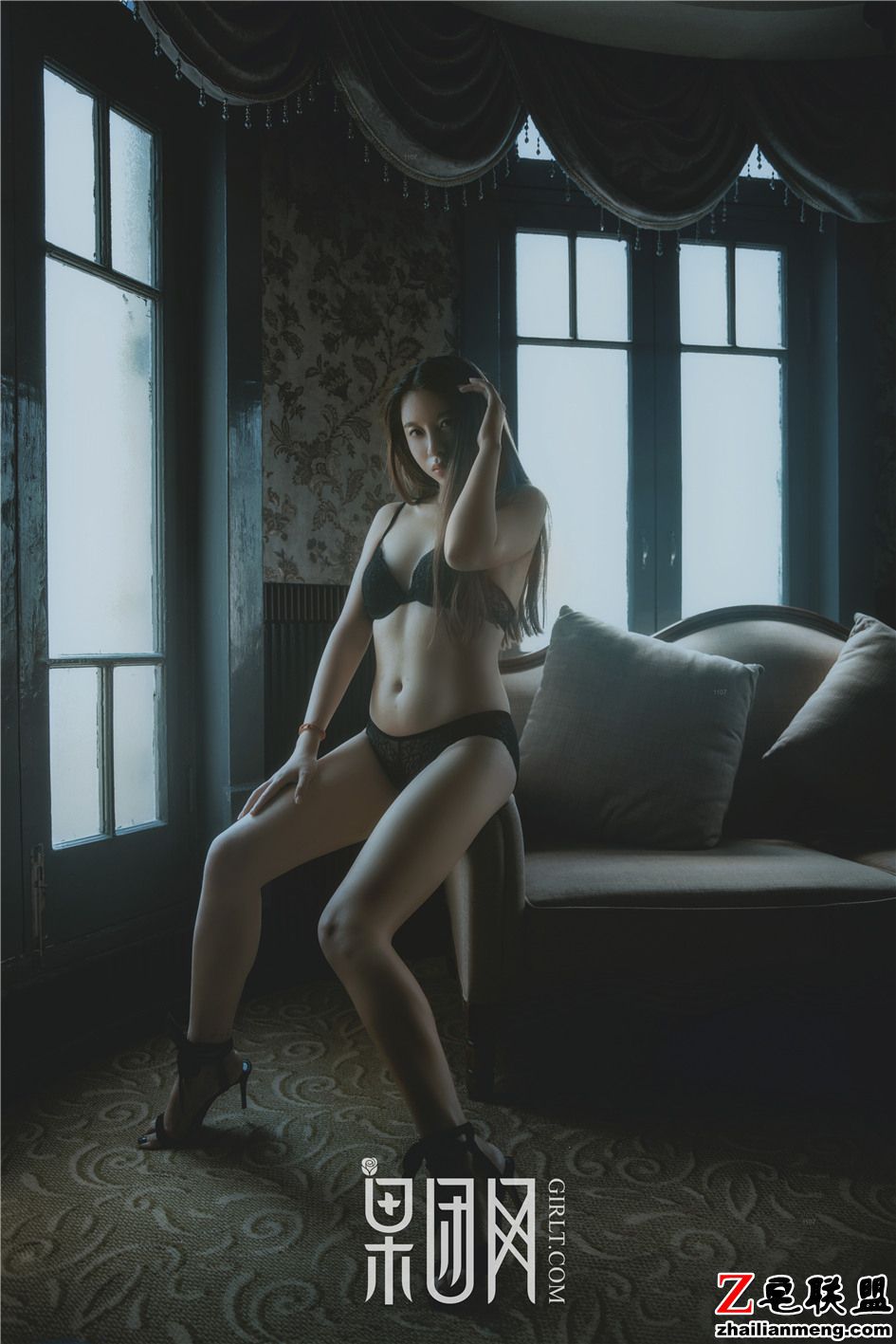 [Girlt果团网] <a href=/e/tags/?tagname=%E6%9E%81%E5%93%81 target=_blank class=infotextkey>极品</a>人妻熟女图片 No.061第1张