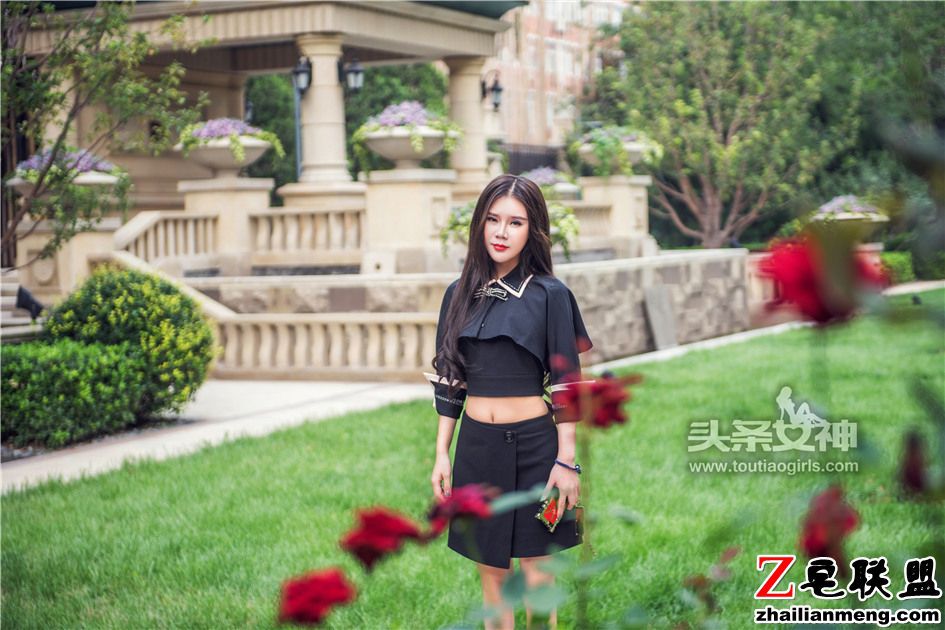 [头条女神] 丝袜美女爱丽莎享受spa图片 第426期第3张