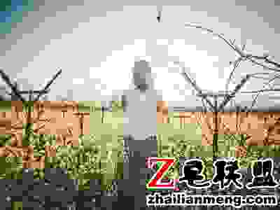 jpg photo-1424819827928-55f0c8497861.jpg