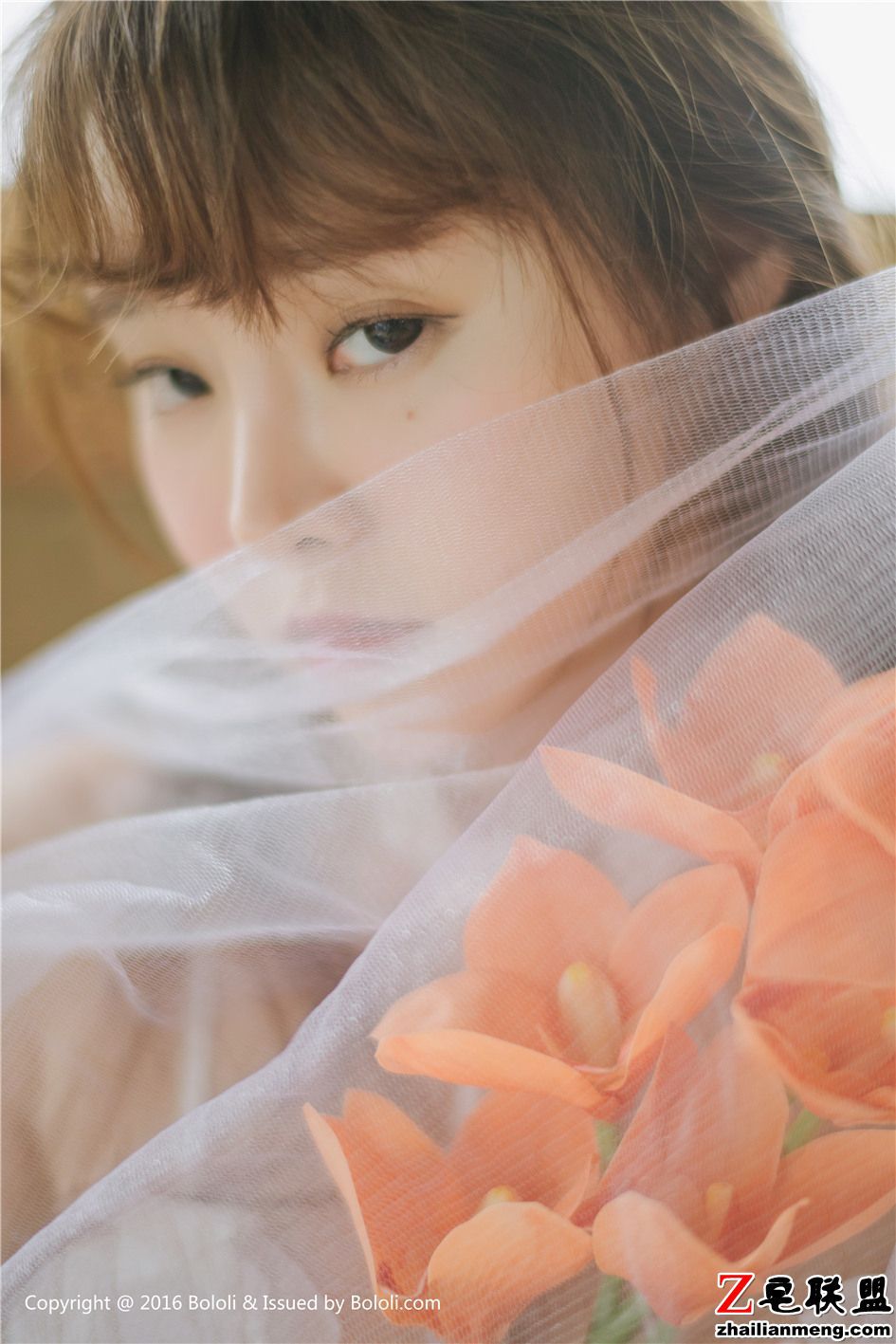 [波萝社] 大胸美女柳侑绮穿婚纱个性写真 VOL.169第10张