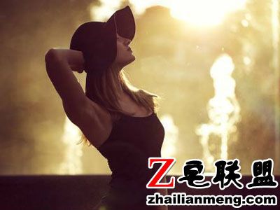 1510194713766947.jpg o4YBAFm33a-AeHr0AAB7YwooHS8966.jpg