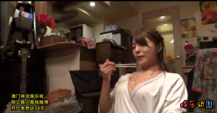 大鸡巴直顶私处av动态图 后入式襙<a href=/e/tags/?tagname=%E7%BE%8E%E5%A5%B3 target=_blank class=infotextkey>美女</a>洞动态图