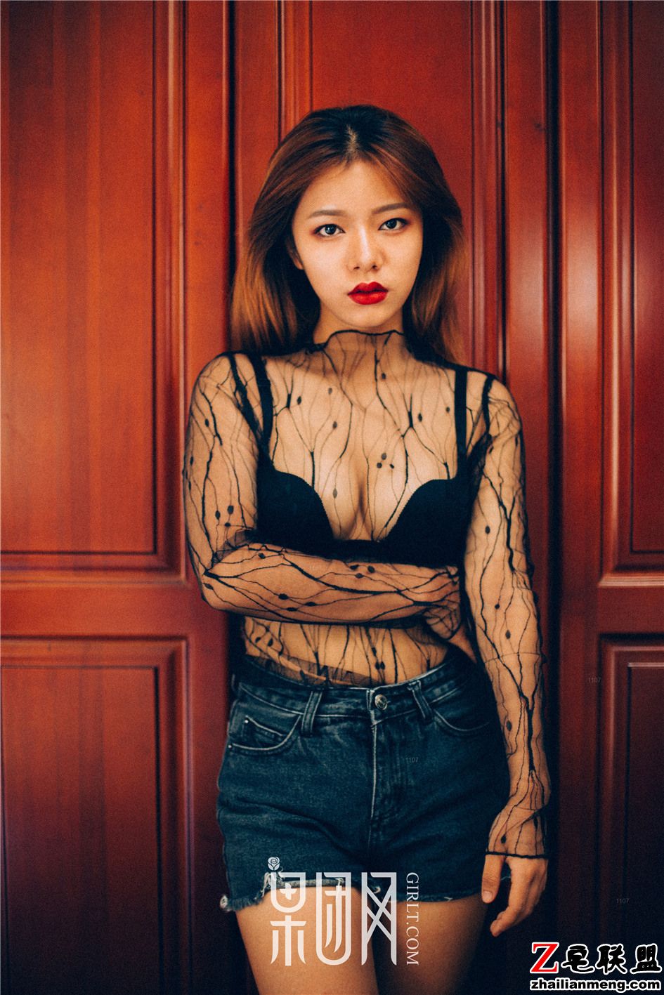 [Girlt果团网] 个性网红<a href=/e/tags/?tagname=%E7%BE%8E%E5%A5%B3 target=_blank class=infotextkey>美女</a><a href=/e/tags/?tagname=%E5%86%99%E7%9C%9F target=_blank class=infotextkey>写真</a> No.068第1张