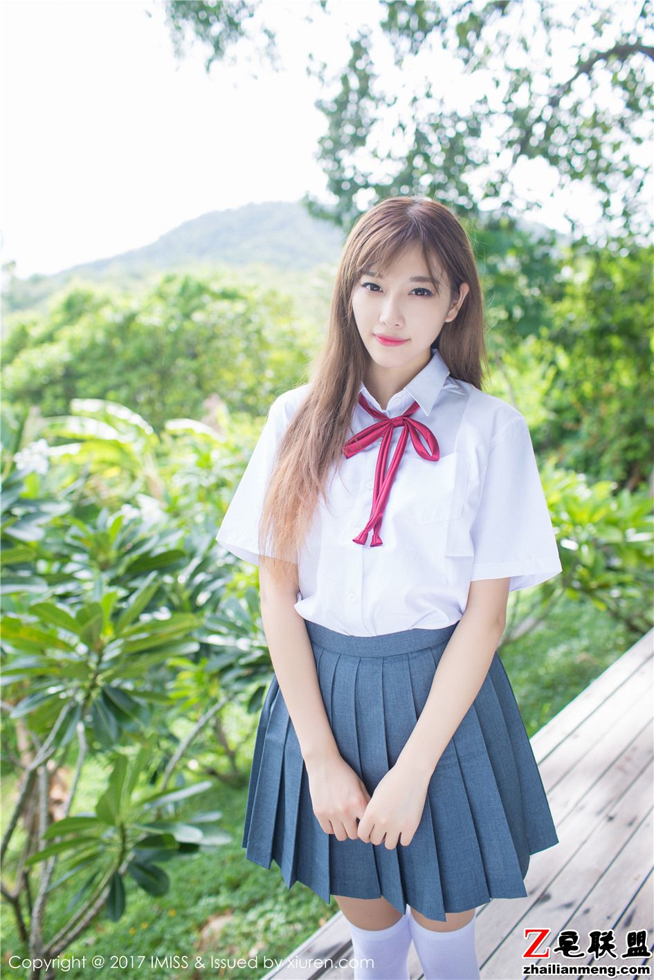 [爱蜜社] 养眼<a href=/e/tags/?tagname=%E6%B8%85%E7%BA%AF target=_blank class=infotextkey>清纯</a>学生妹杨晨晨sugar旅拍<a href=/e/tags/?tagname=%E5%86%99%E7%9C%9F target=_blank class=infotextkey>写真</a> Vol.195第1张