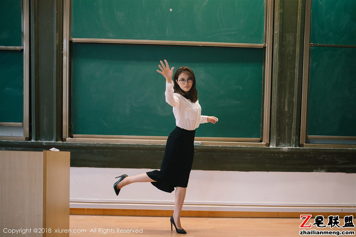 [XIUREN]  2018.12.14 No.1267 许诺Sabrina [44+1P146M]_0018