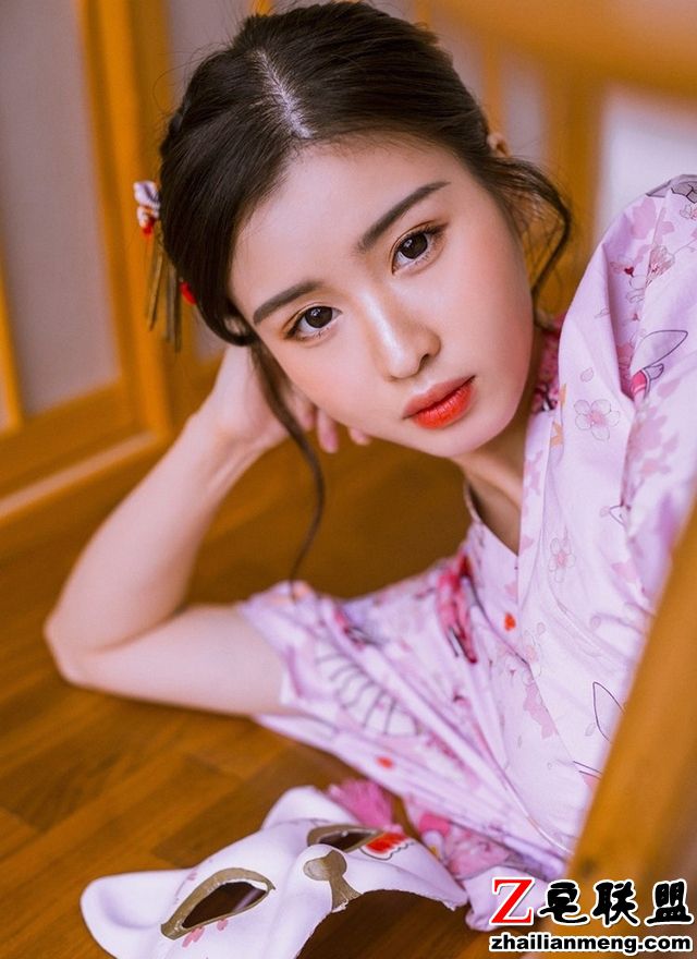 日本风俗媚娘和服下成熟的酮体大尺度姿势<a href=/e/tags/?tagname=%E5%86%99%E7%9C%9F target=_blank class=infotextkey>写真</a>