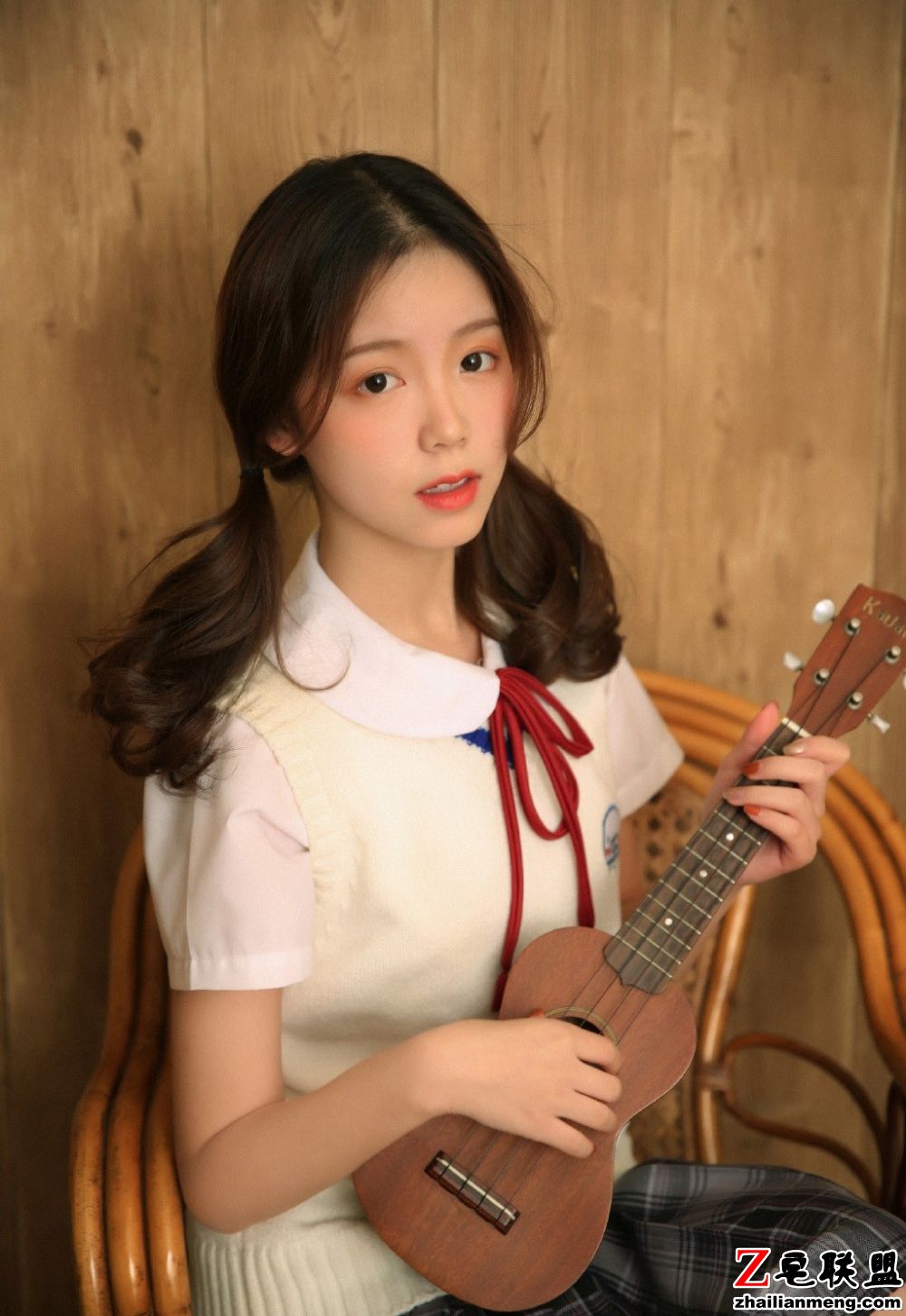 日本琉璃神社学生妹大胆性感私房唯美写真