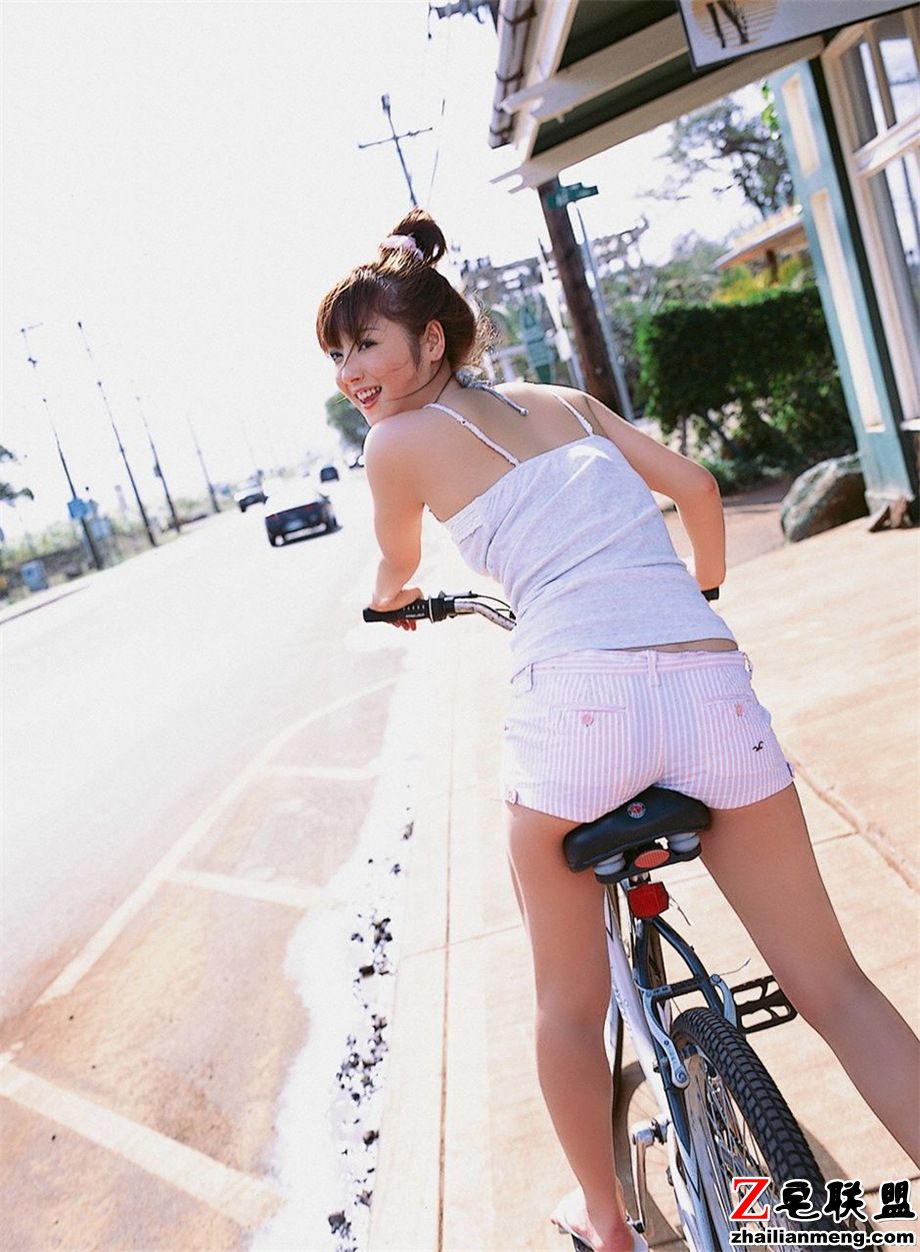 <a href=/e/tags/?tagname=%E6%97%A5%E6%9C%AC%E7%BE%8E%E5%A5%B3 target=_blank class=infotextkey>日本美女</a>佐佐木希自行车外拍写真作品第2张