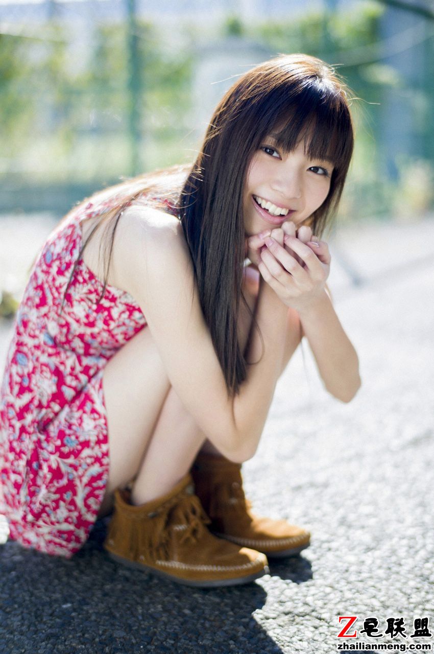 日本街拍碎花<a href=/e/tags/?tagname=%E7%BE%8E%E5%A5%B3 target=_blank class=infotextkey>美女</a>长裙<a href=/e/tags/?tagname=%E5%86%99%E7%9C%9F target=_blank class=infotextkey>写真</a>图片第1张