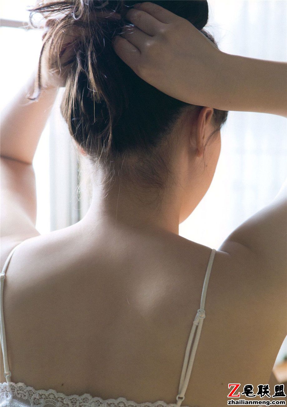 90后日本<a href=/e/tags/?tagname=%E7%BE%8E%E5%A5%B3 target=_blank class=infotextkey>美女</a>谱久村圣最新<a href=/e/tags/?tagname=%E5%86%99%E7%9C%9F target=_blank class=infotextkey>写真</a><a href=/e/tags/?tagname=%E8%AF%B1%E6%83%91 target=_blank class=infotextkey>诱惑</a>图片第1张