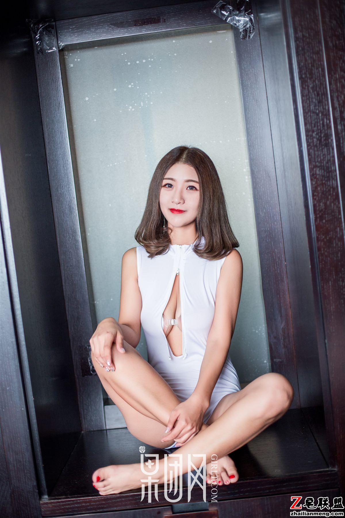 [Girlt] 2018.04.13 No.140 [44P537M]_0002