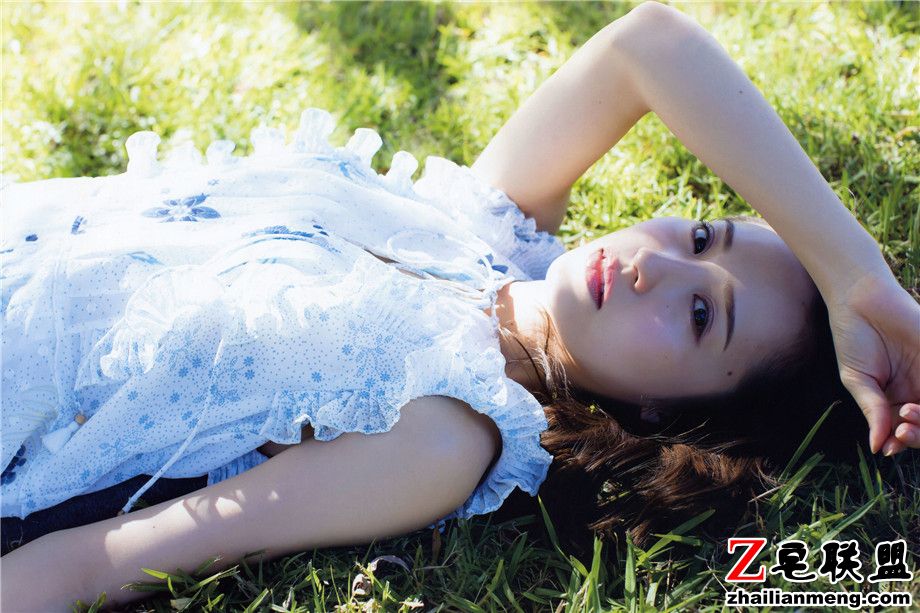 <a href=/e/tags/?tagname=%E6%9E%81%E5%93%81 target=_blank class=infotextkey>极品</a>日本<a href=/e/tags/?tagname=%E7%BE%8E%E5%A5%B3 target=_blank class=infotextkey>美女</a>乃木坂卫藤美彩大胆<a href=/e/tags/?tagname=%E5%86%99%E7%9C%9F target=_blank class=infotextkey>写真</a>图片第1张