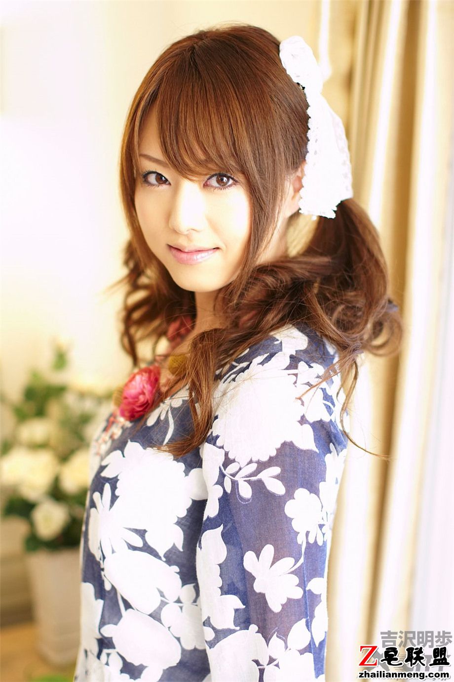 极品日本美女吉泽明步诱惑私房性感写真集第5张