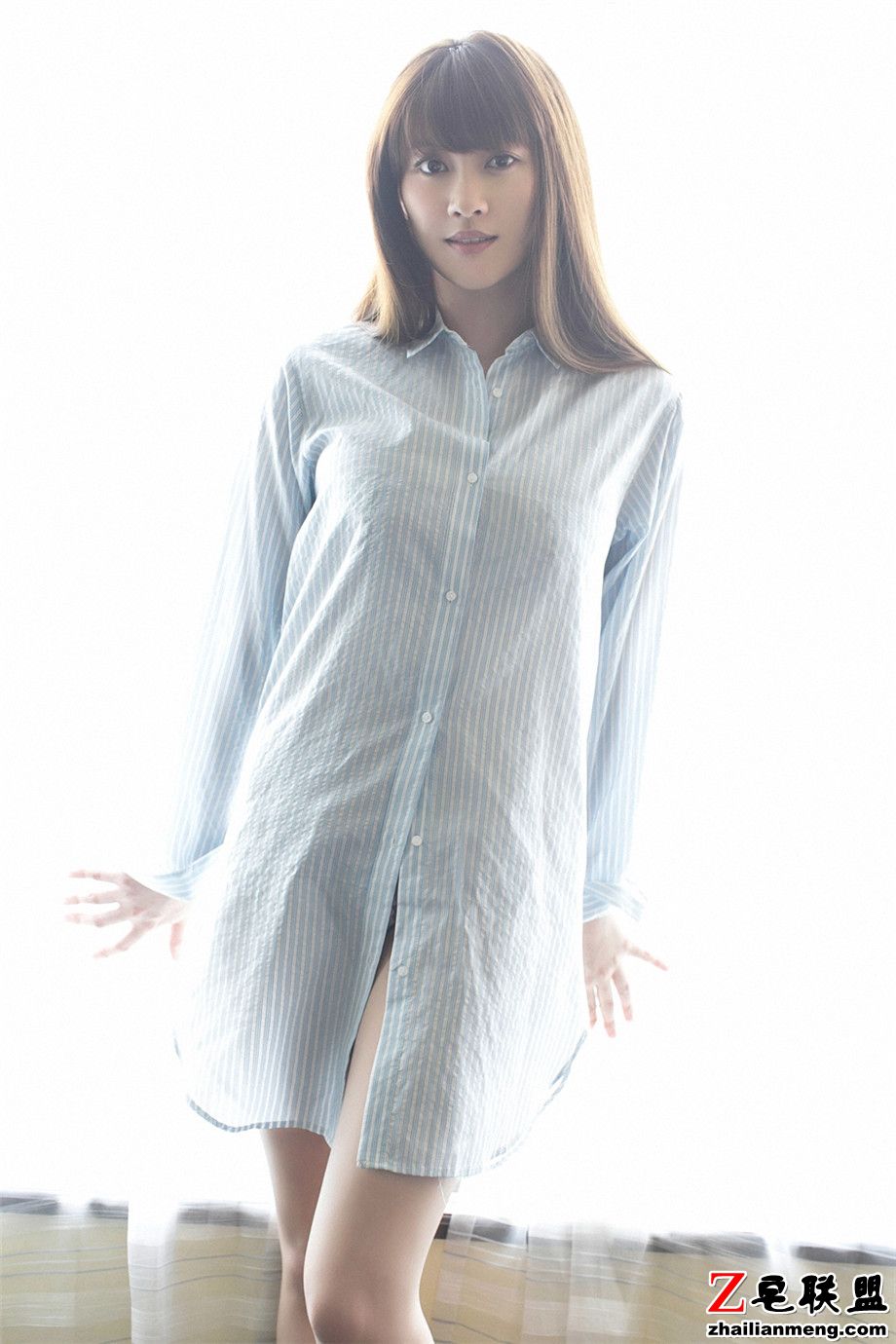 长发日本<a href=/e/tags/?tagname=%E7%BE%8E%E5%A5%B3 target=_blank class=infotextkey>美女</a>原千惠最新长衬衫<a href=/e/tags/?tagname=%E8%AF%B1%E6%83%91 target=_blank class=infotextkey>诱惑</a><a href=/e/tags/?tagname=%E7%A7%81%E6%88%BF target=_blank class=infotextkey>私房</a><a href=/e/tags/?tagname=%E5%86%99%E7%9C%9F target=_blank class=infotextkey>写真</a>图片第1张