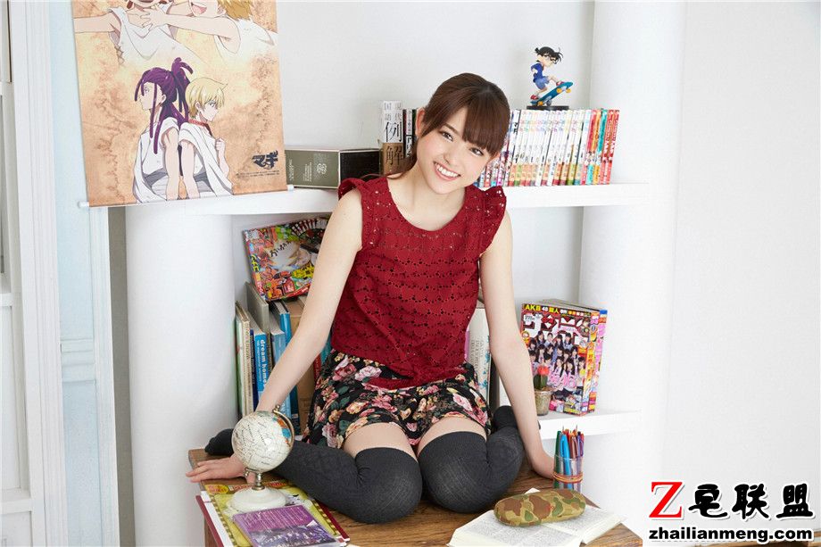 可爱肌肤如雪<a href=/e/tags/?tagname=%E6%97%A5%E6%9C%AC%E7%BE%8E%E5%A5%B3 target=_blank class=infotextkey>日本美女</a>乃木坂46气质私房照图片第2张