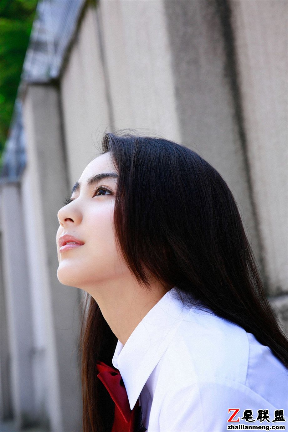 90后可爱日本美女校服写真照片第3张