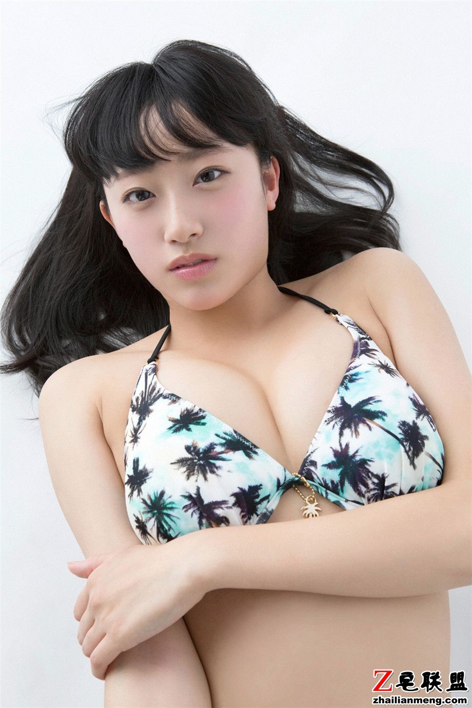 身材迷人的<a href=/e/tags/?tagname=%E6%97%A5%E6%9C%AC%E7%BE%8E%E5%A5%B3 target=_blank class=infotextkey>日本美女</a>内衣诱惑私房写真照片第2张