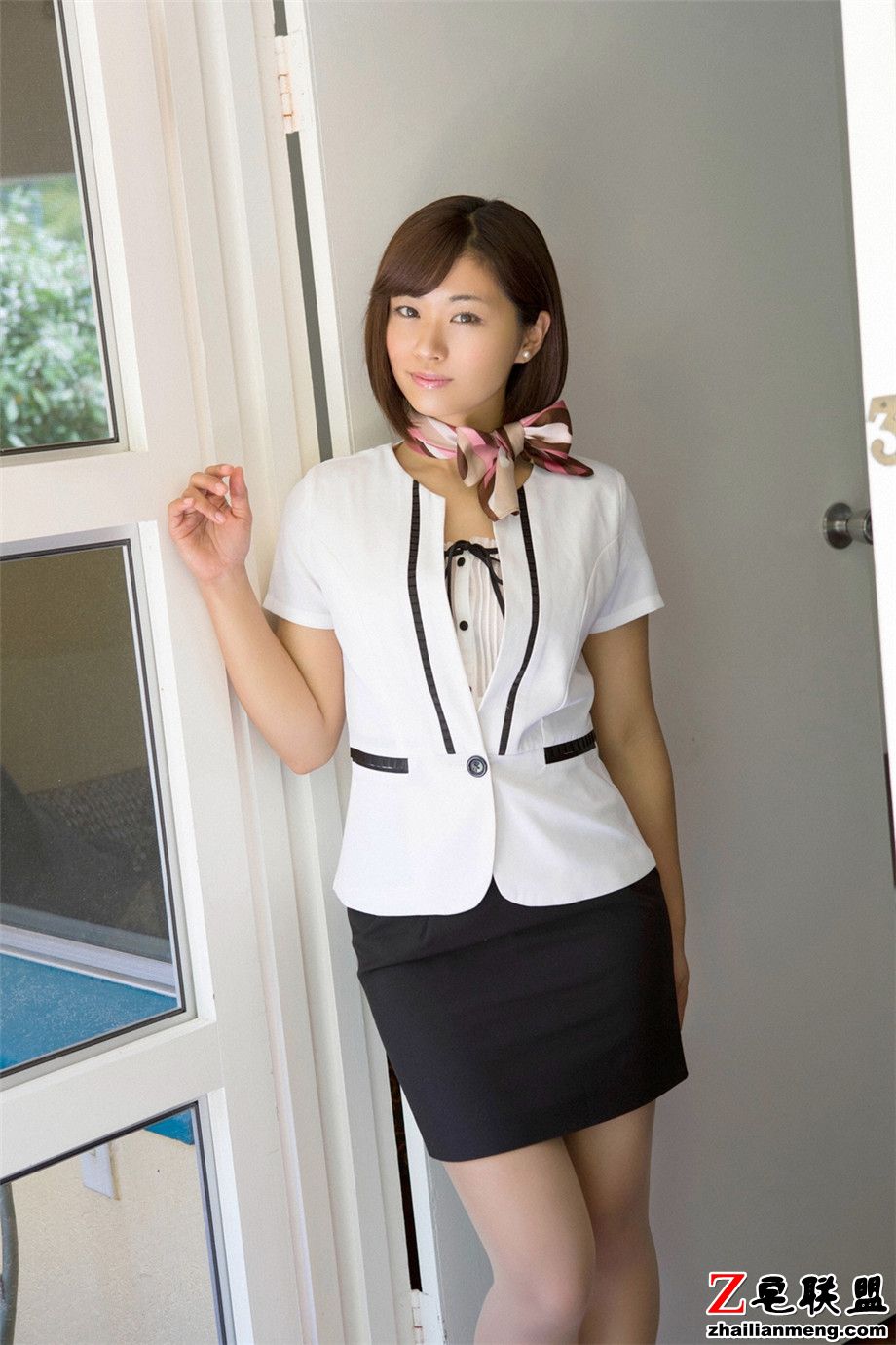短发日本丰满<a href=/e/tags/?tagname=%E7%BE%8E%E5%A5%B3 target=_blank class=infotextkey>美女</a>安枝瞳<a href=/e/tags/?tagname=%E8%AF%B1%E6%83%91 target=_blank class=infotextkey>诱惑</a><a href=/e/tags/?tagname=%E7%A7%81%E6%88%BF target=_blank class=infotextkey>私房</a>照第1张